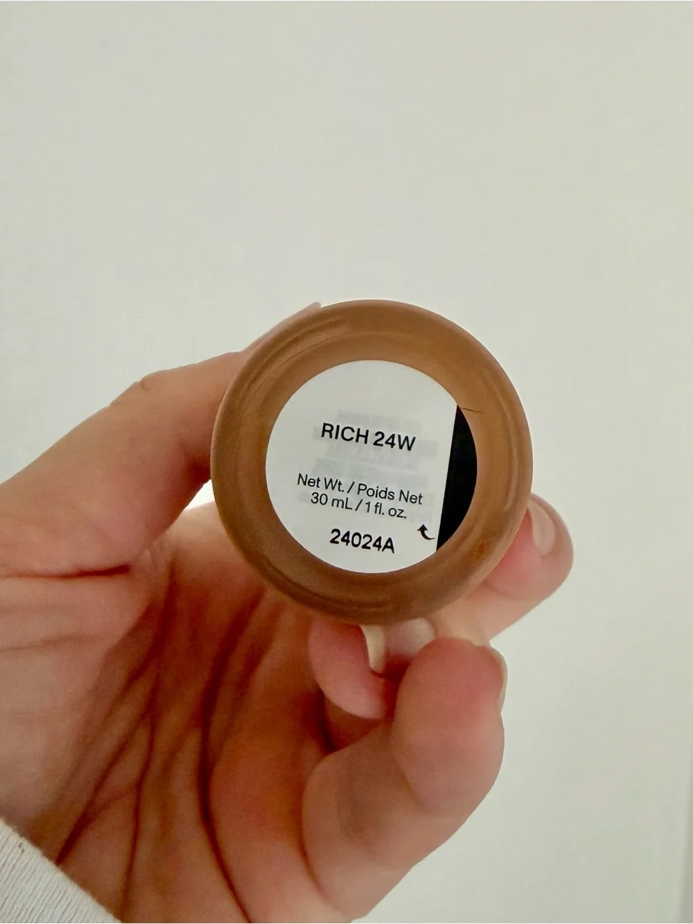 MORPHE Liquid Foundation - Rich 24W , new no box